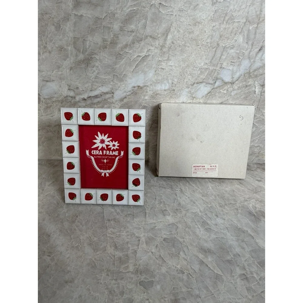 Vintage Cera Frame Strawberry Ceramic Tile Alfred Schiftan Japan NOS Box